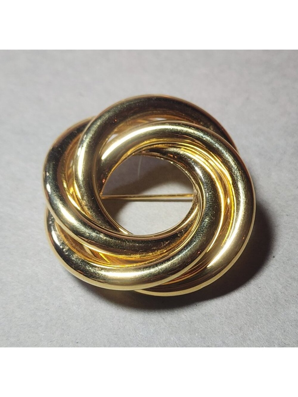 Vintage Gold Tone Swirl Knot Brooch Pin Interlocking Circles